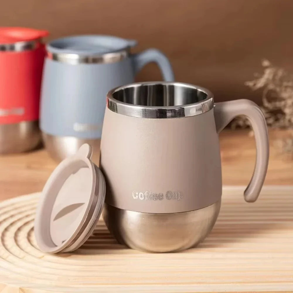 Mug isotherme inox avec poignée et couvercle – 500 ml